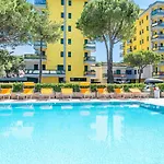 Costa Del Sol - Carraro Immobiliare - Family Apartments